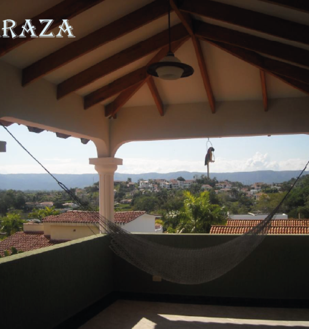 Mesa de trabajo 13