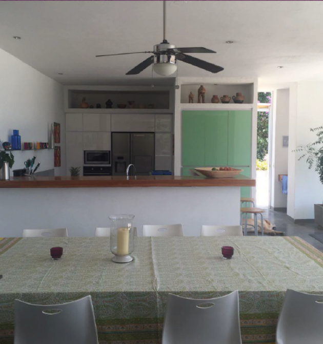 Mesa de trabajo 15