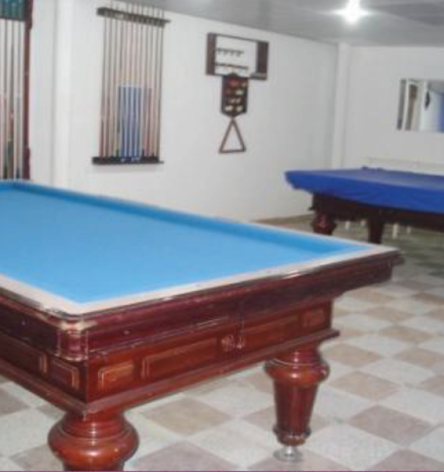 Mesa de trabajo 16