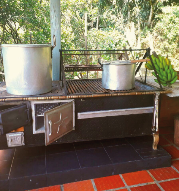 Mesa de trabajo 17
