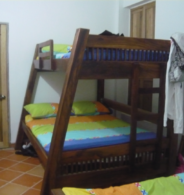 Mesa de trabajo 24