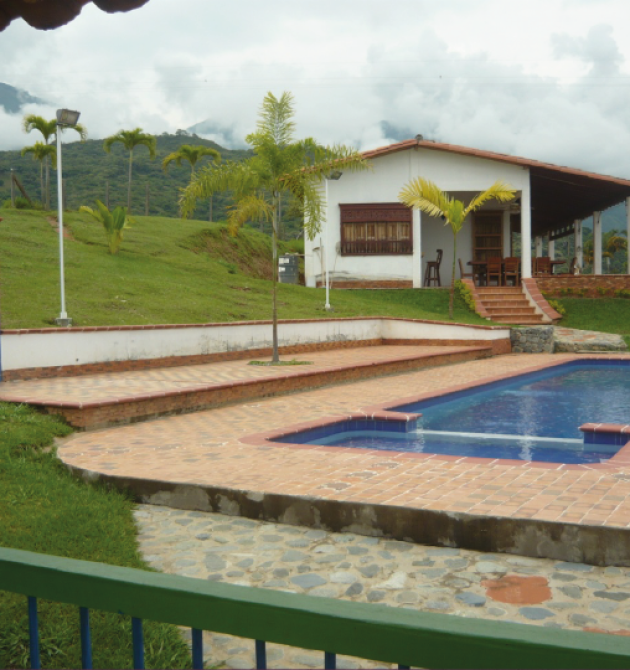 Mesa de trabajo 4