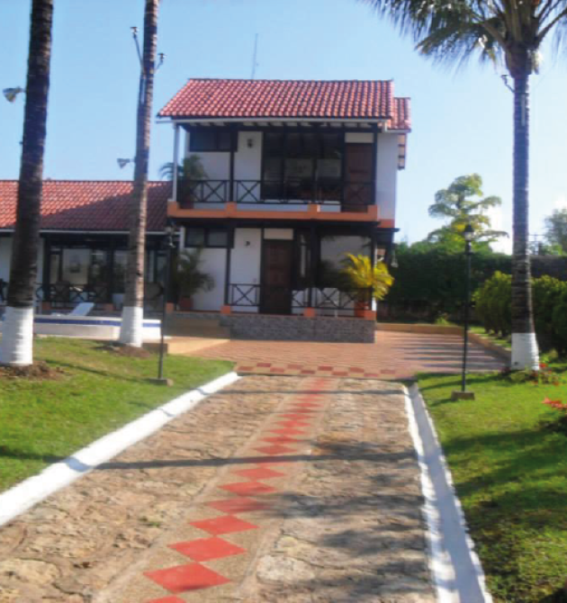 Mesa de trabajo 4