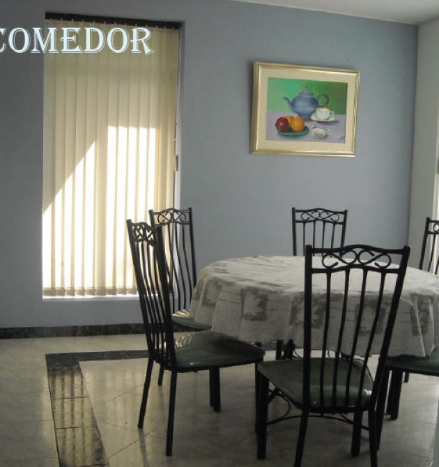 Mesa de trabajo 7