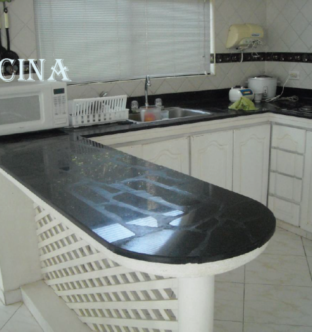 Mesa de trabajo 7