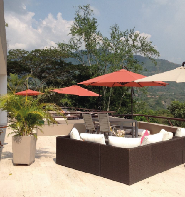 Mesa de trabajo 7