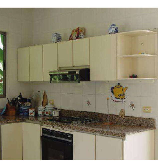 Mesa de trabajo 8