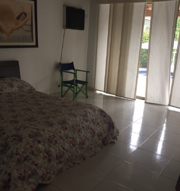 Mesa de trabajo 9